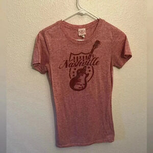 Nashville t shirt, red, size M